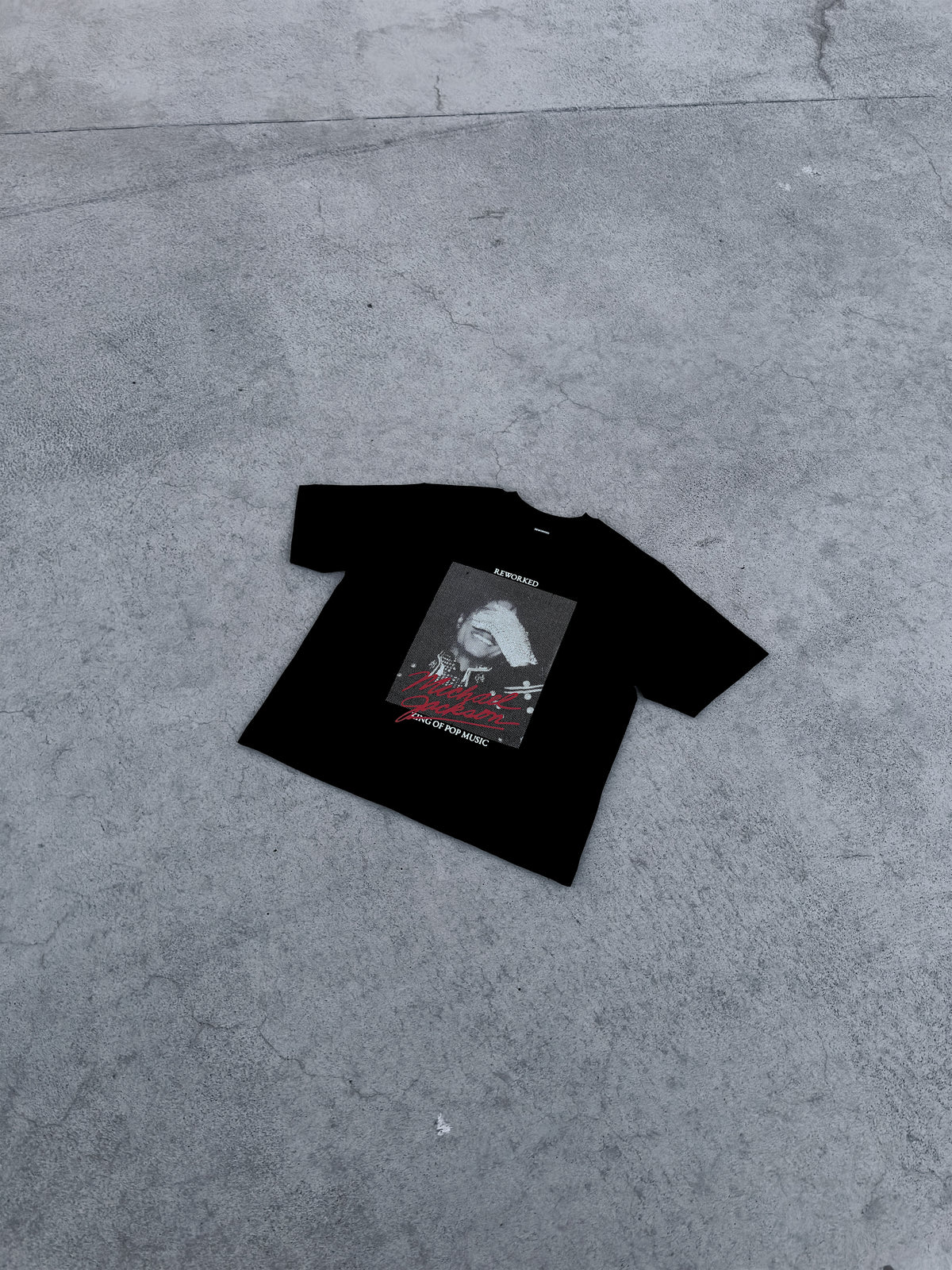 KING OF POP T-SHIRT BLACK CROPPED