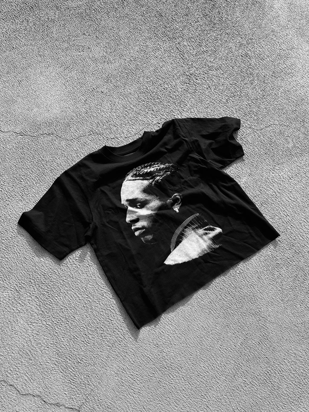 FREE ROCKY T-SHIRT RAW CROPPED