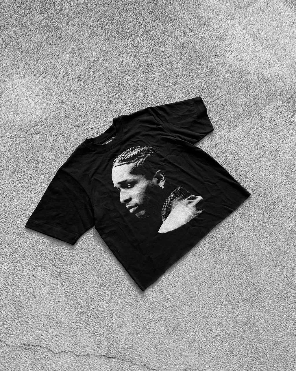 FREE ROCKY T-SHIRT RAW CROPPED