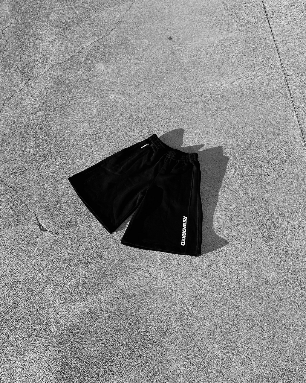 Cutline Logo Black Shorts