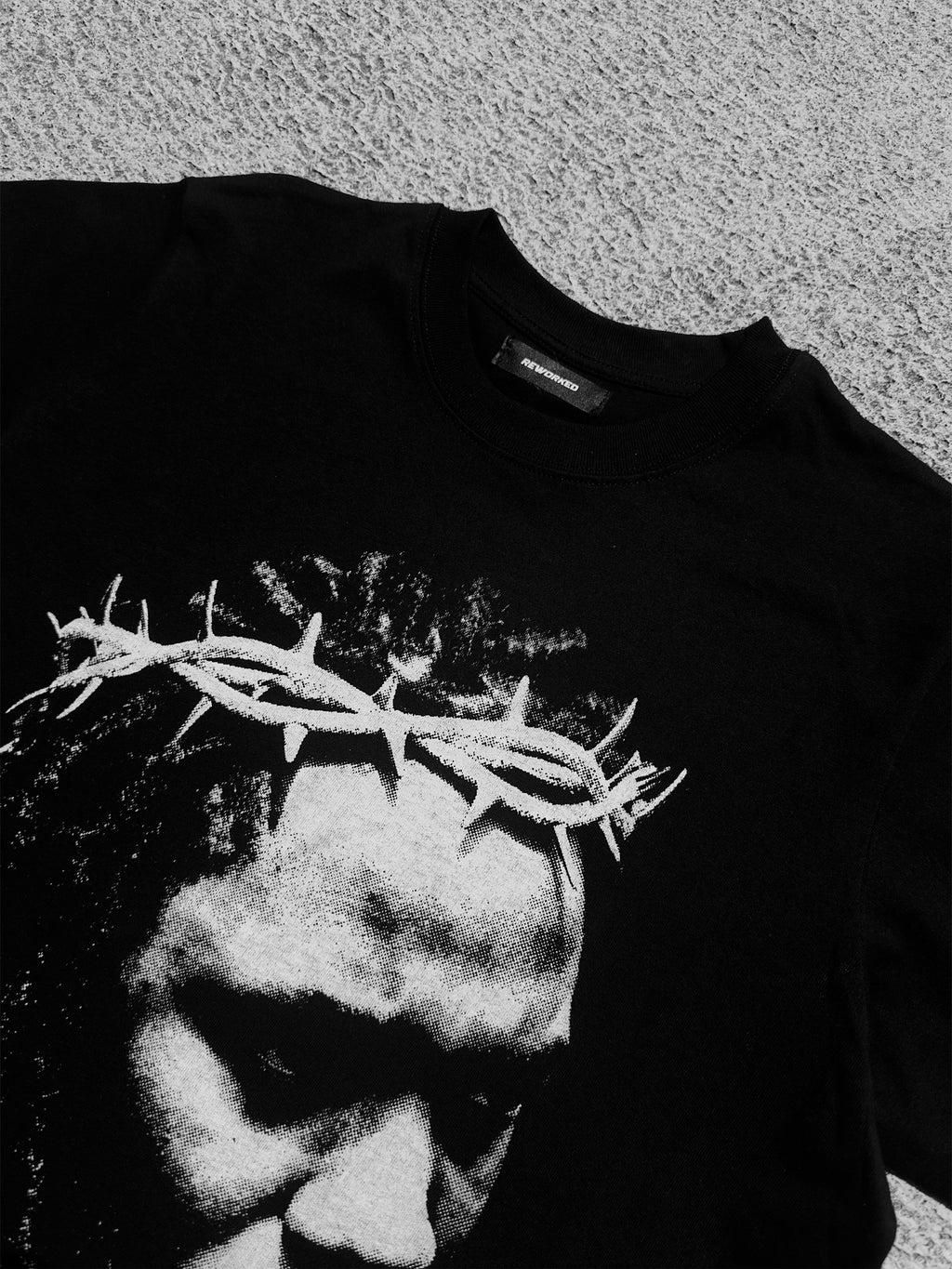 CROWNED T-SHIRT RAW CROPPED