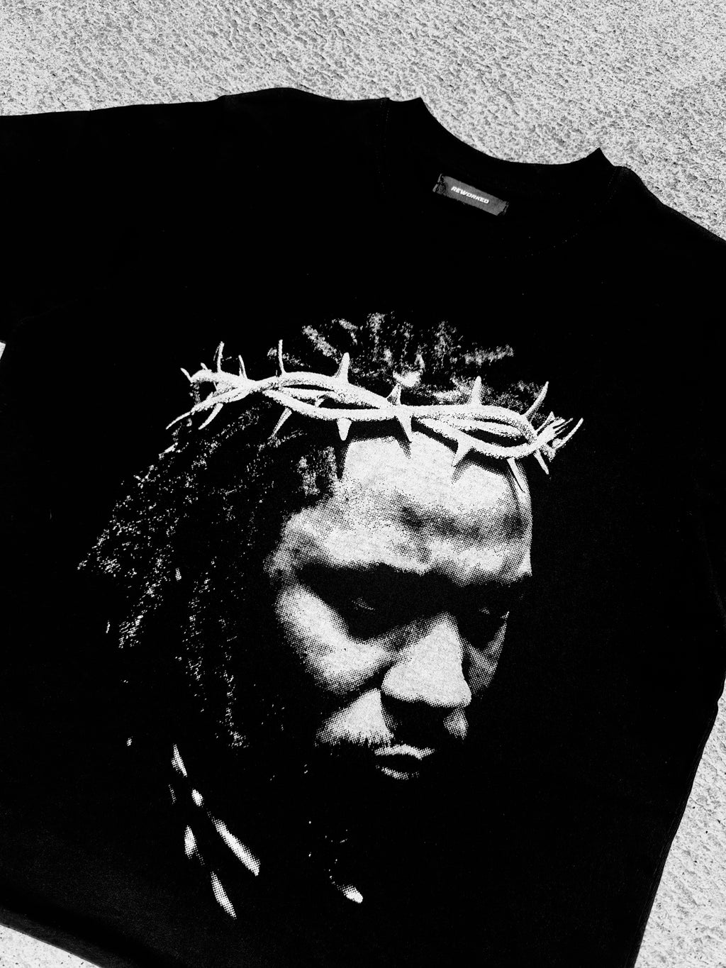 CROWNED T-SHIRT RAW CROPPED