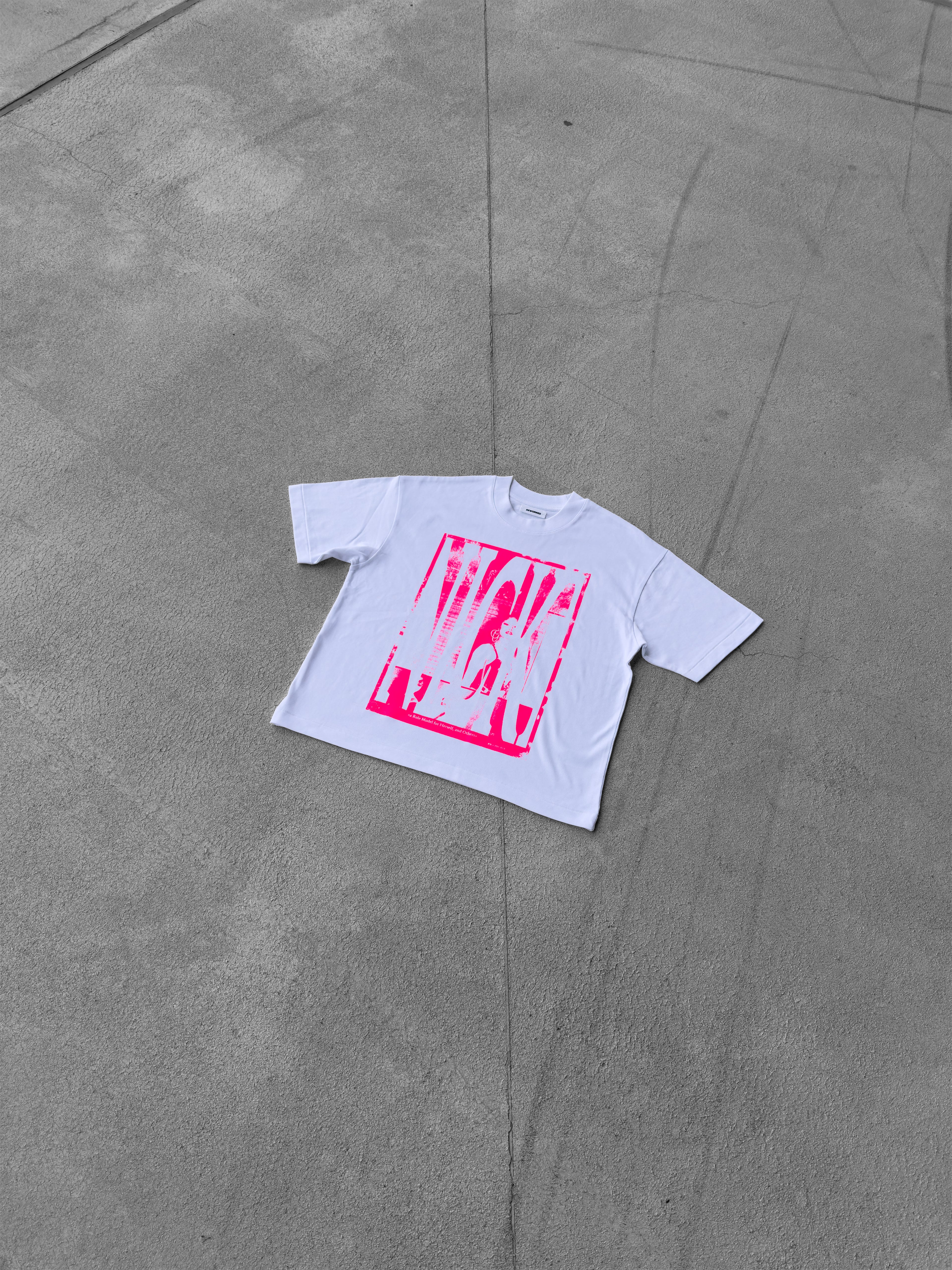 Nicki Graphic T-Shirt