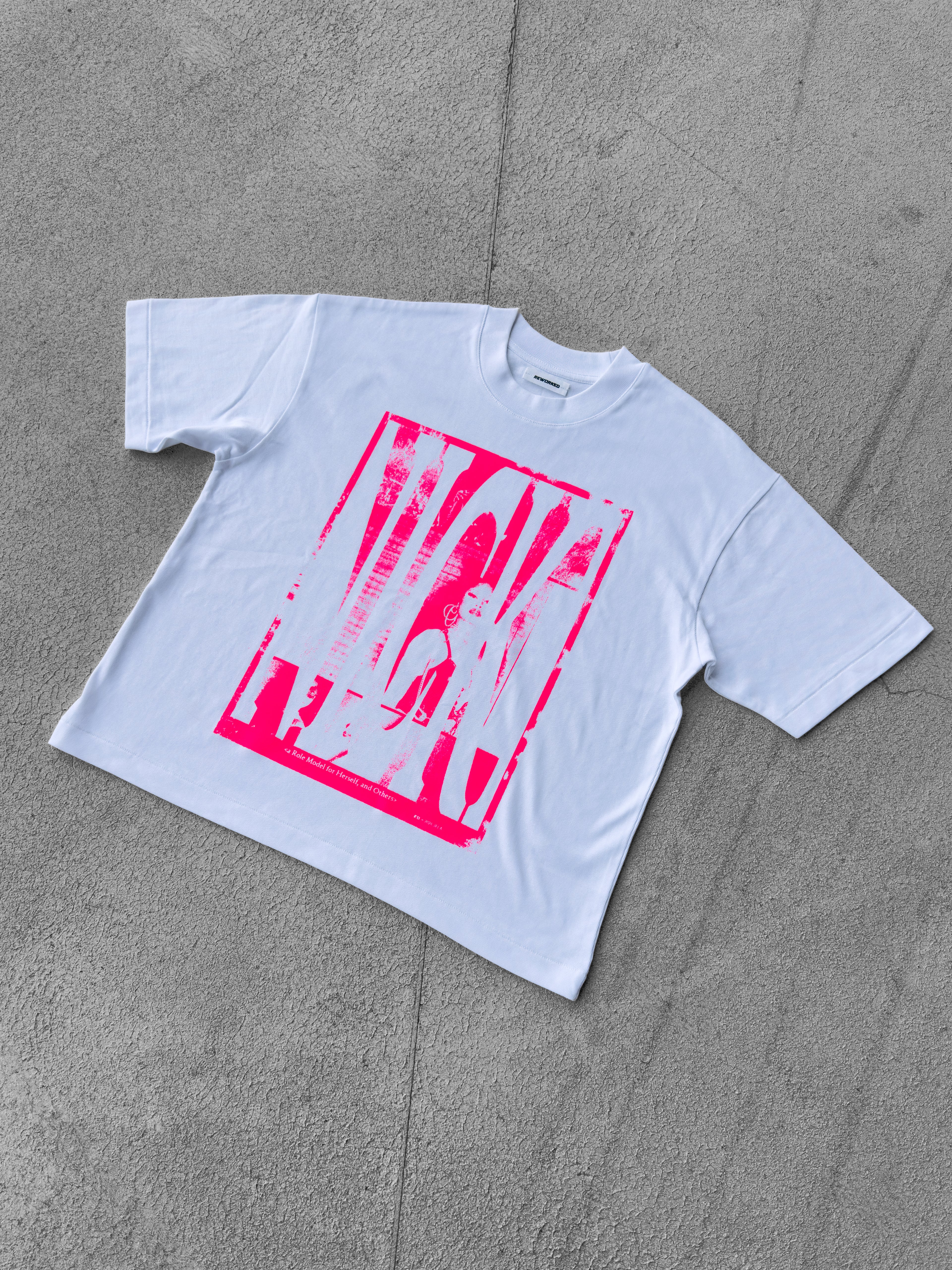 Nicki Graphic T-Shirt