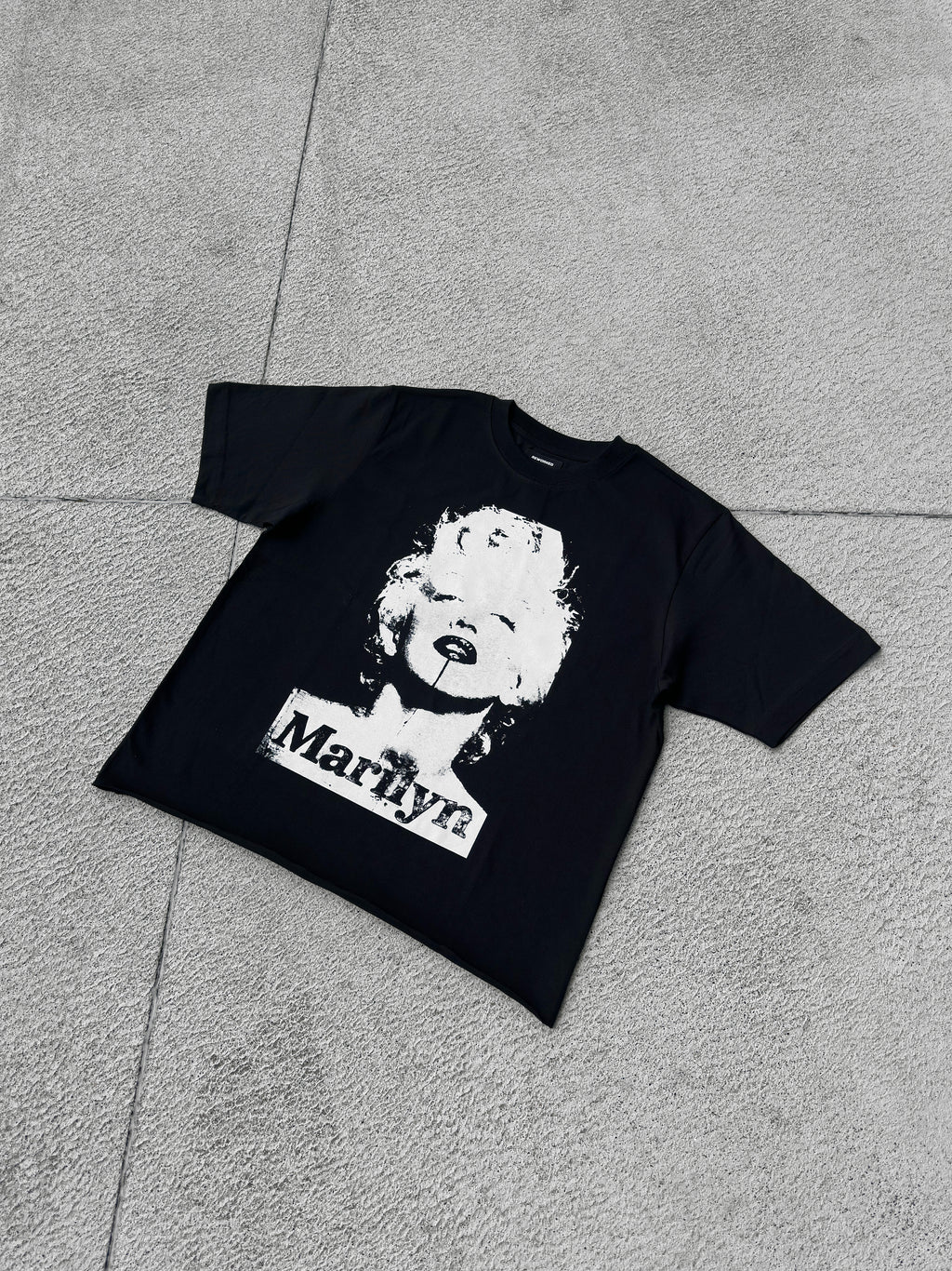 La Marilyn Monroe T-Shirt Front View - Screen-Printed Handmade Streetwear REWORK-ED